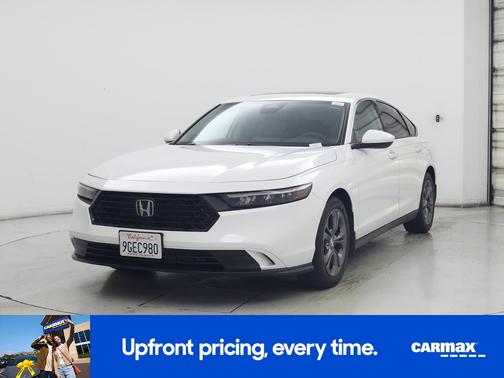 White 2023 Honda Accord EX