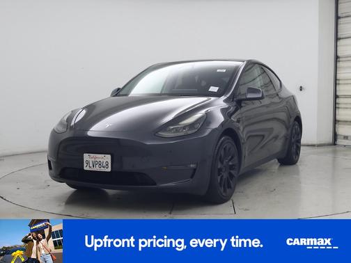 Gray 2024 Tesla Model Y Long Range