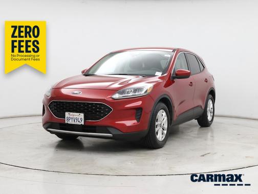 Red 2020 Ford Escape SE