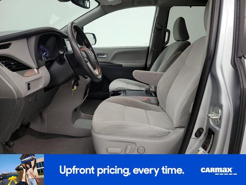 2020 Toyota Sienna LE