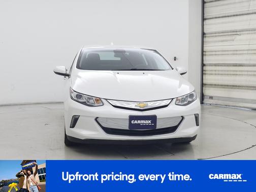 White 2017 Chevrolet Volt LT