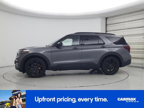 Gray 2022 Ford Explorer ST