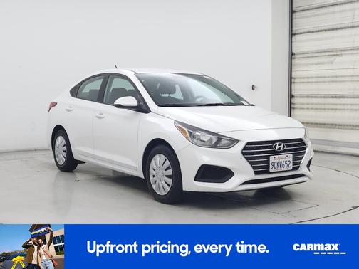 2022 Hyundai Accent SE
