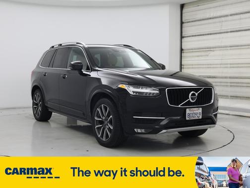 2019 Volvo XC90 T6 Momentum