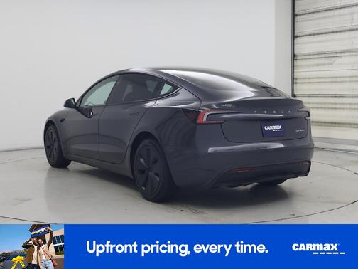 Gray 2024 Tesla Model 3 Long Range
