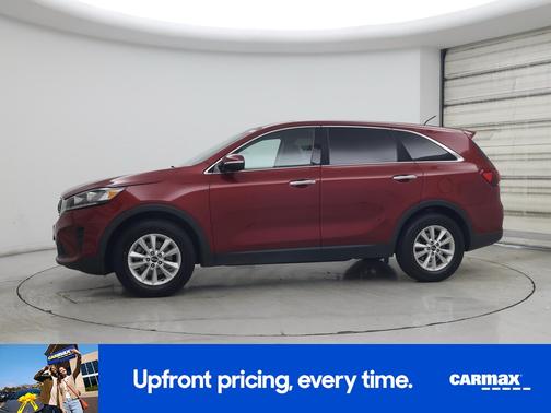 Red 2020 Kia Sorento L