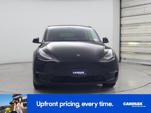 Black 2024 Tesla Model Y Long Range