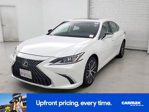 2023 Lexus ES 300h 