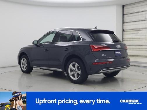 Gray 2023 Audi Q5 Premium