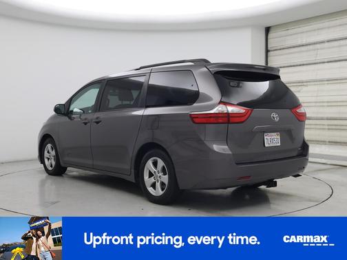 2015 Toyota Sienna LE