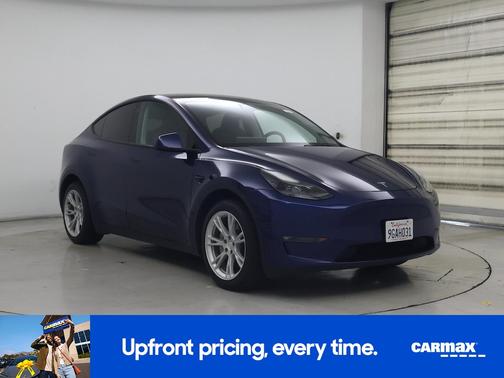 Blue 2023 Tesla Model Y Long Range
