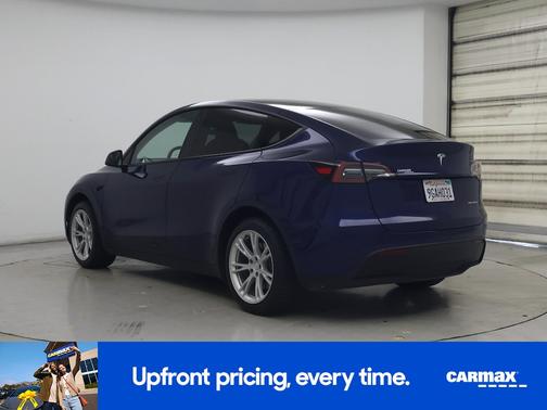 Blue 2023 Tesla Model Y Long Range