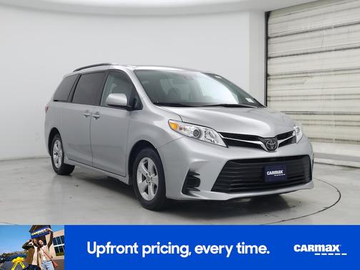 2020 Toyota Sienna LE