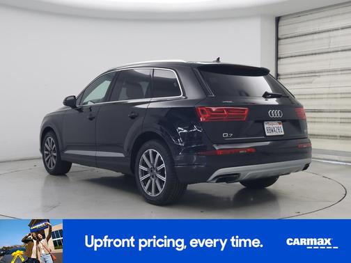 Black 2018 Audi Q7 Prestige
