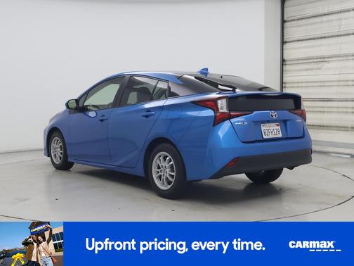 2022 Toyota Prius LE