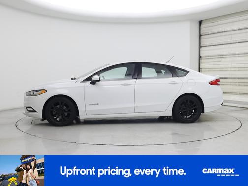 2017 Ford Fusion Hybrid SE