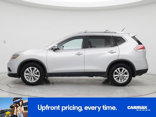 Silver 2016 Nissan Rogue SV