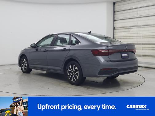 2025 Volkswagen Jetta SE