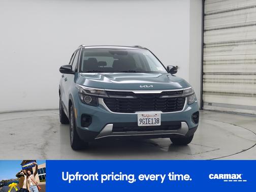 Blue 2024 Kia Seltos S