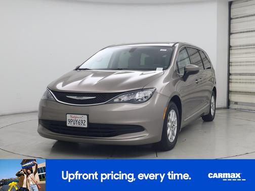 Brown 2017 Chrysler Pacifica LX