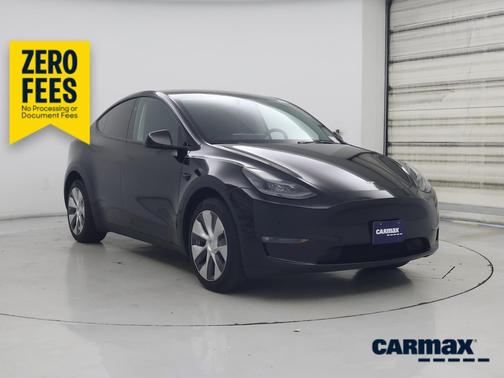 Black 2024 Tesla Model Y Long Range