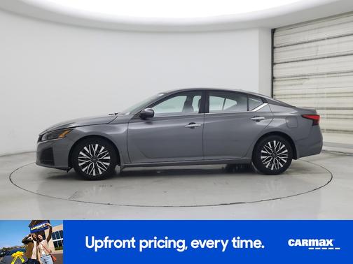 2023 Nissan Altima SV