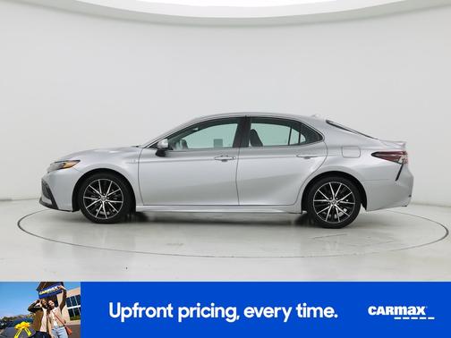 2021 Toyota Camry Hybrid SE