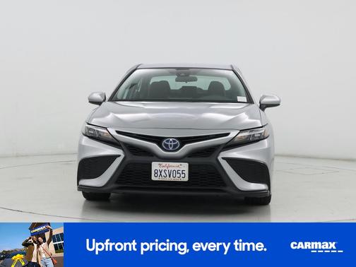 2021 Toyota Camry Hybrid SE