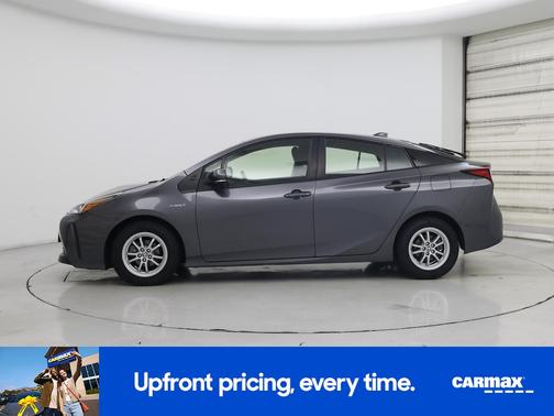 2021 Toyota Prius LE