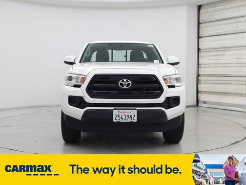 2016 Toyota Tacoma SR
