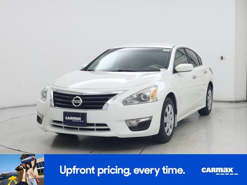 White 2015 Nissan Altima S