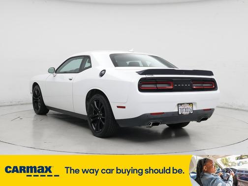 2016 Dodge Challenger SXT Plus