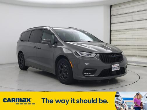 2021 Chrysler Pacifica Hybrid Limited