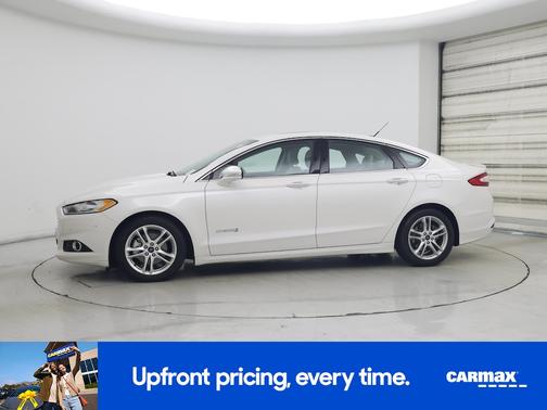 White 2016 Ford Fusion Hybrid Titanium