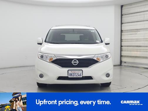 White 2015 Nissan Quest SV