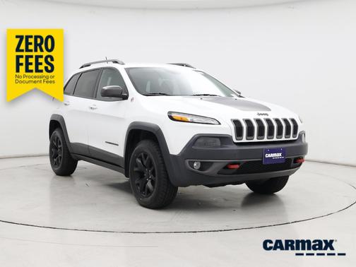 White 2015 Jeep Cherokee Trailhawk