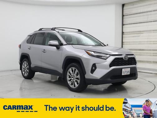 2023 Toyota RAV4 XLE Premium