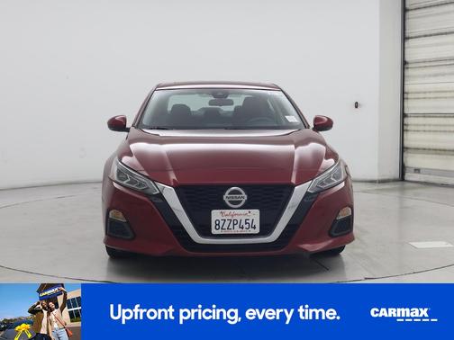 2022 Nissan Altima SV