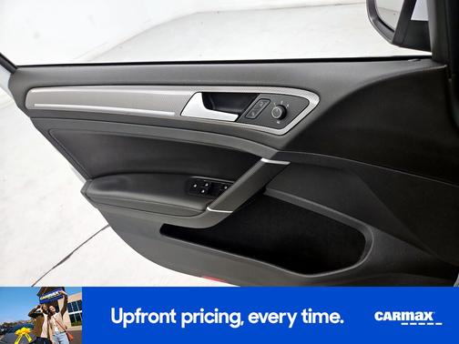 Silver 2017 Volkswagen Golf Alltrack SE