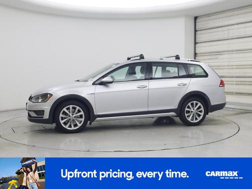 Silver 2017 Volkswagen Golf Alltrack SE