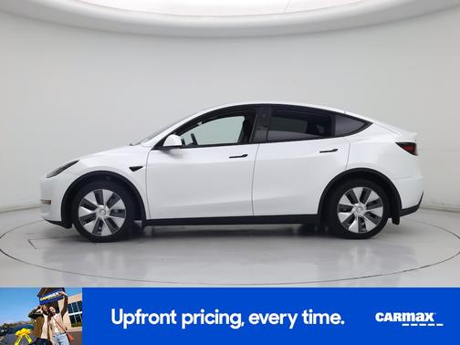 Pearl 2024 Tesla Model Y Long Range