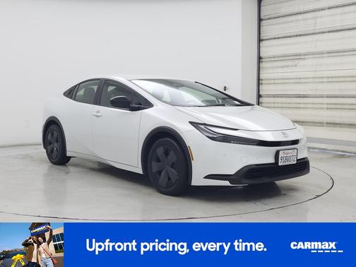 2024 Toyota Prius LE