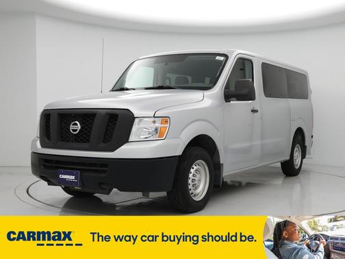 2016 Nissan NV Passenger NV3500 HD SV