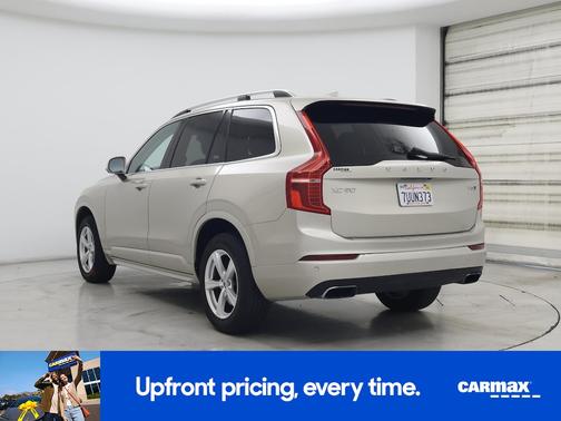 2016 Volvo XC90 T5 Momentum