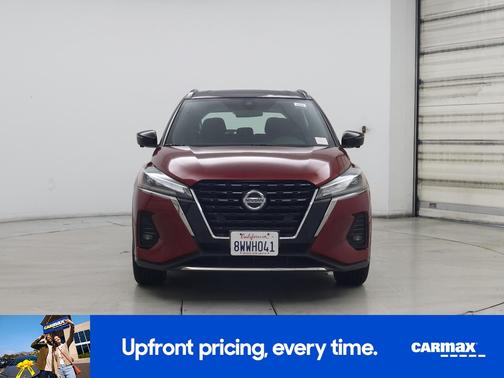 2021 Nissan Kicks SR