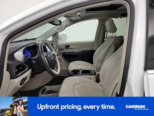 2018 Chrysler Pacifica Hybrid Limited