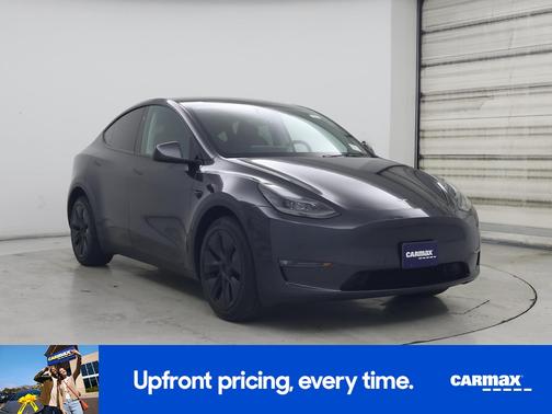 Gray 2025 Tesla Model Y Long Range