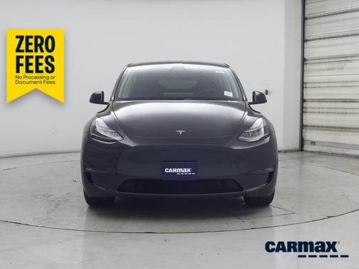 Gray 2025 Tesla Model Y Long Range