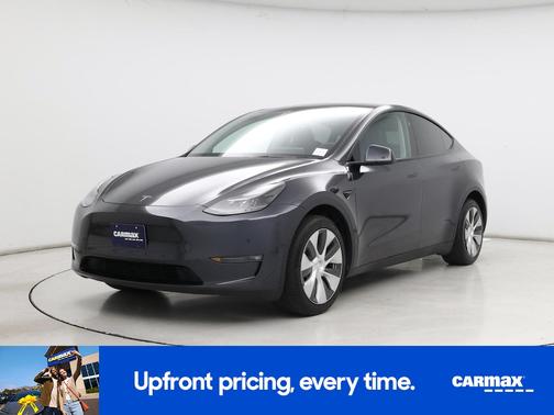 Gray 2024 Tesla Model Y Long Range