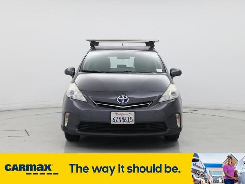 2013 Toyota Prius v Two